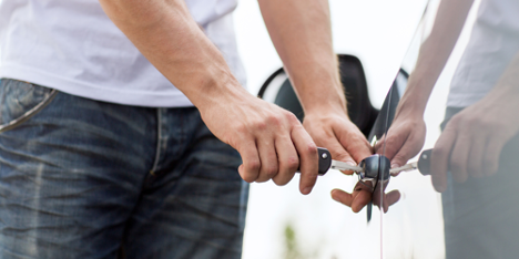 Locked Out? How an Emergency Auto Locksmith Can Save Your Day